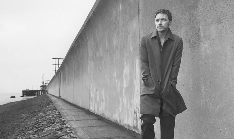 Джеймс Макэвой, прогулки вдоль стены помогают думать и вживаться в роль