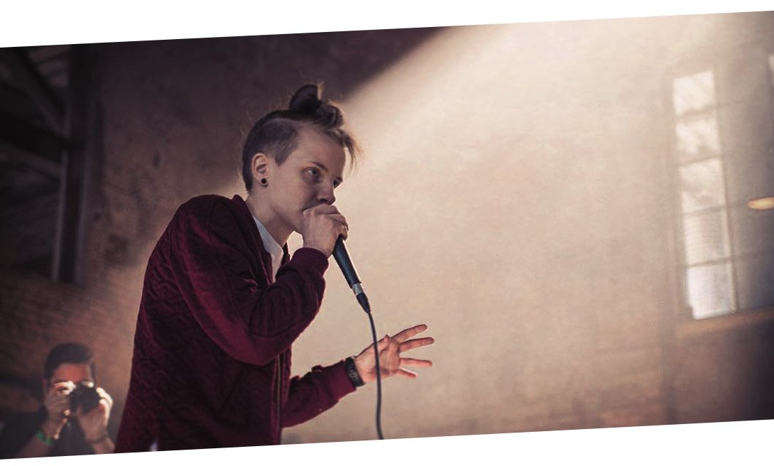 Оля Кекс участница шоу "Песни на ТНТ"