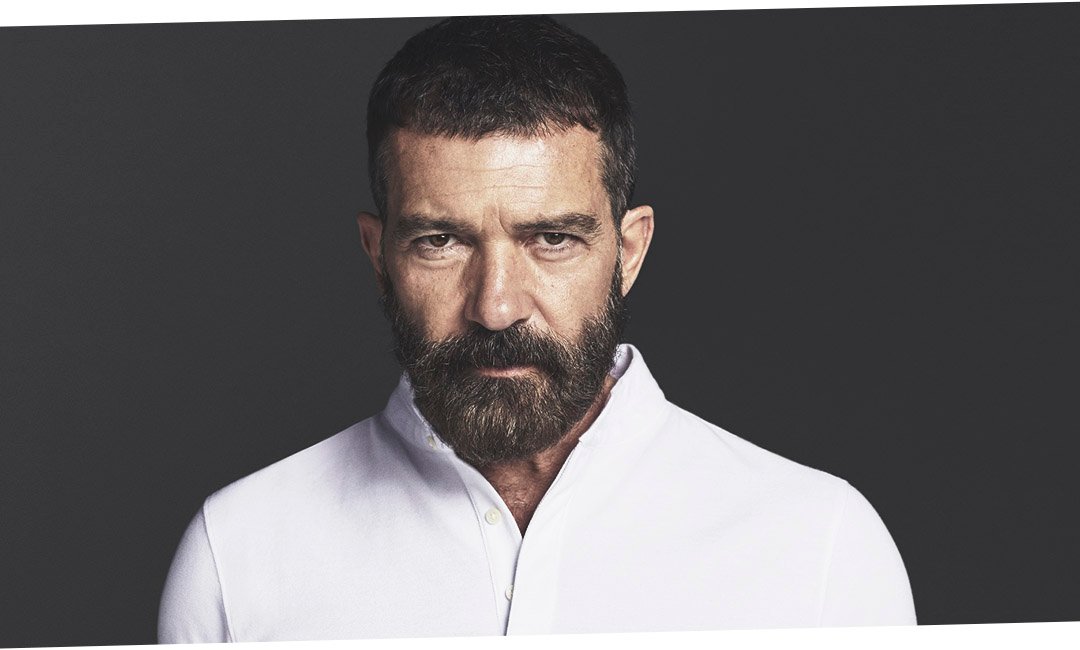 58-летний Антонио Бандерас с бородой