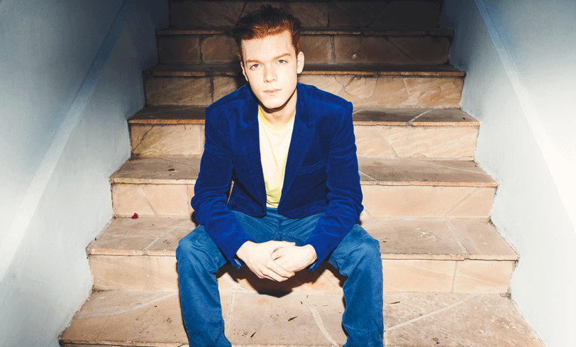 Камерон Монахэн - man in blue