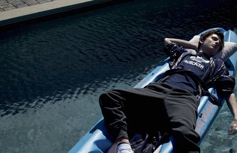 Тимоти Шаламе отдыхает как может